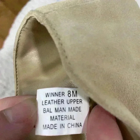 Chinese Laundy Winner Dusty Beige Suede
Pointed Toe Slouch Boots Size 8 - Picture 10 of 12